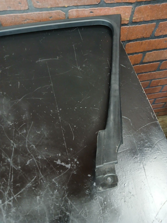 2011-2023 Dodge Charger Front Passenger RH Side Door Window Molding 55315140ad