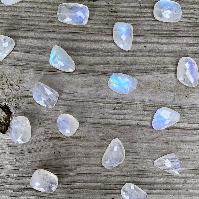Chunky Single Stone Moonstone Necklace
