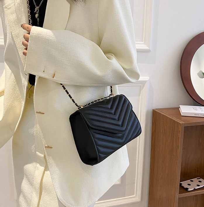 CL1178 - Envelope Single Shoulder Bag