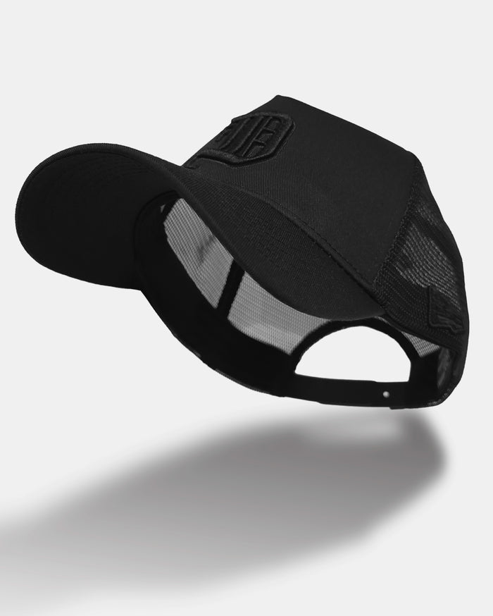 D ALL BLACK A-Frame Trucker