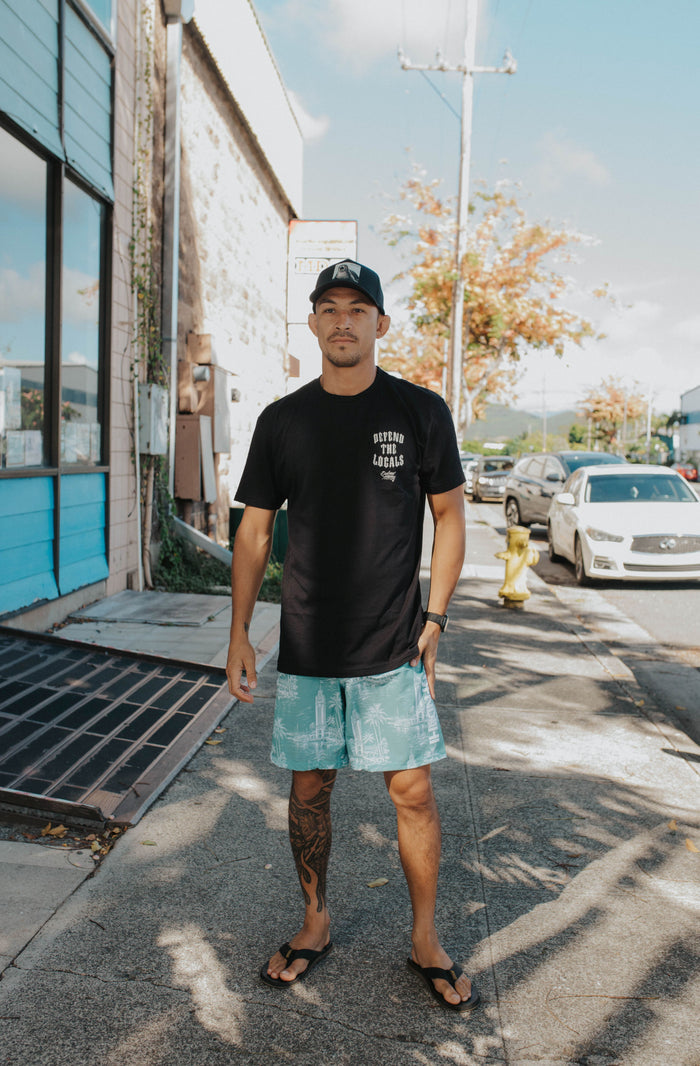 DEFEND THE LOCALS Premium Tee