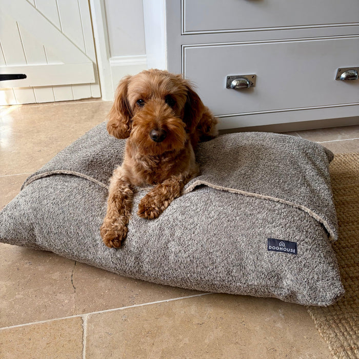 Doghouse Burrow Bed for Dogs