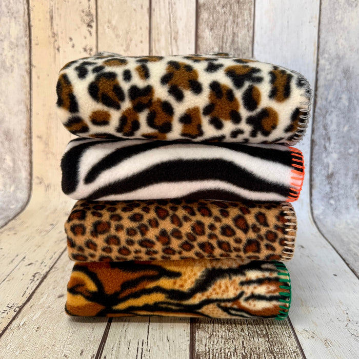 Doghouse Single Wild Blankets for Dogs - DOGHOUSE