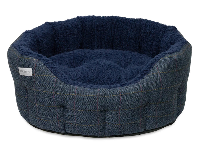 Earthbound Tweed Snuggle Bed