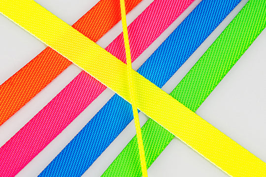 Flexi Extending Dog Lead Neon Tape 5m Small - DOGHOUSE