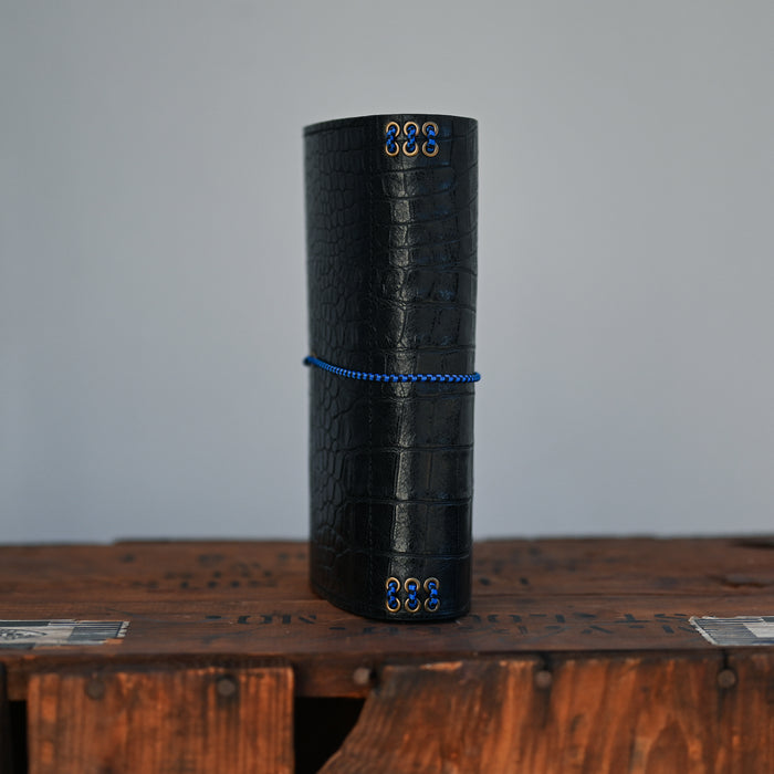Folio LE | Midnight Croc