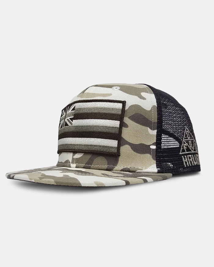 HAE DUNES Trucker
