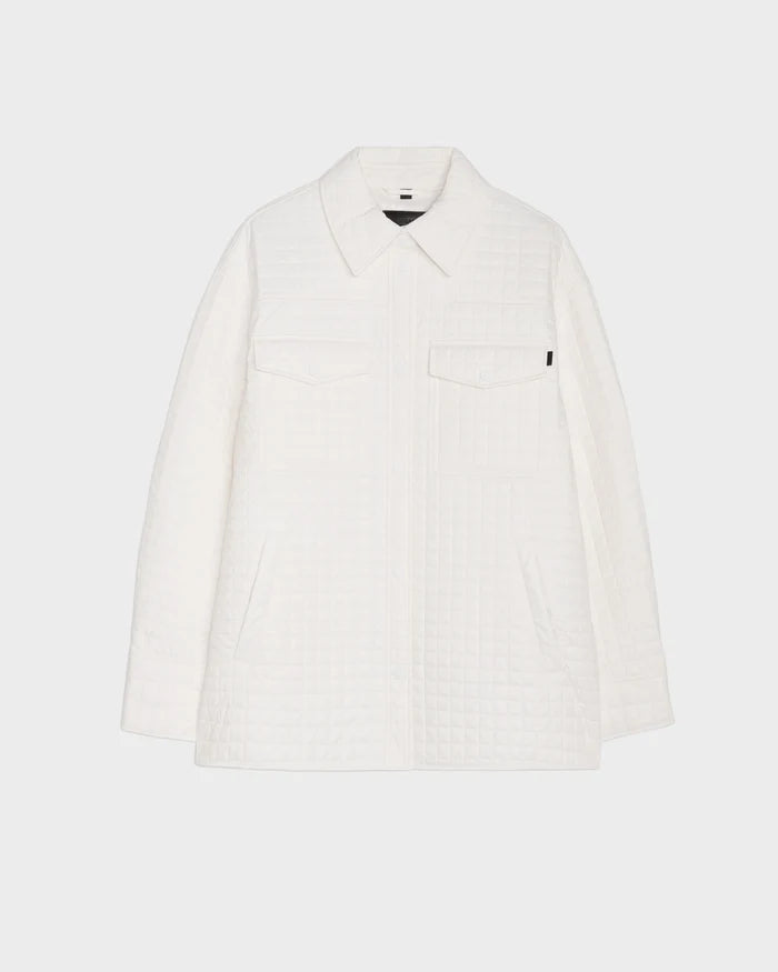 The Rudsak KERRY - 9124003 in Eggshell (size M) is a white, long-sleeve quilted shirt jacket with a collar, button-down front, chest flap pockets, side pockets, and eco-friendly insulation, shown laid flat on a plain background.