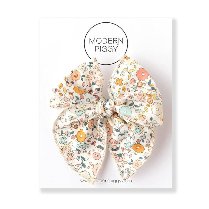 Modern Piggy - Beatrice | Petite Party Bow: Alligator Clip