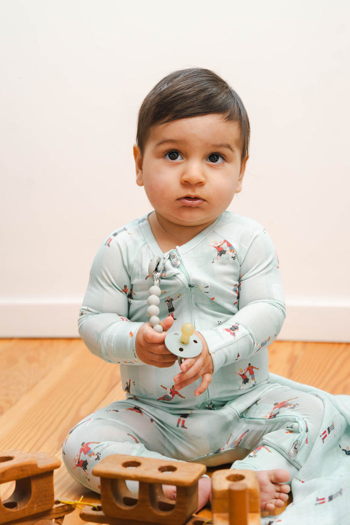 OneC™ Silicone Pacifier Clip - Grey