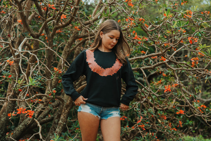RED CARNATION LEI Crewneck