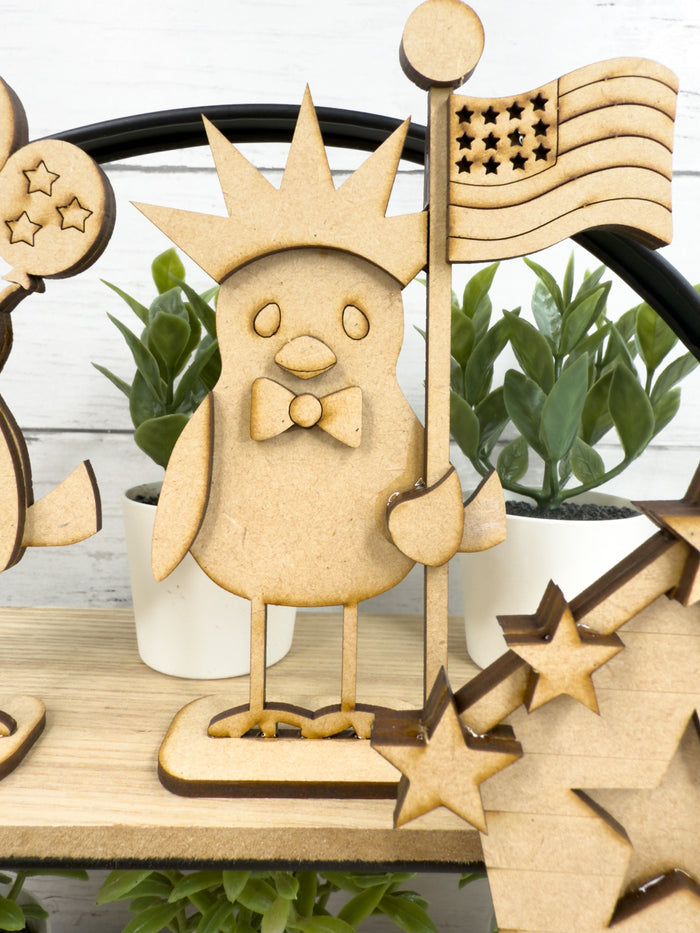 Set of Patriotic Birdies and Birdhouse DIY Craft Kit