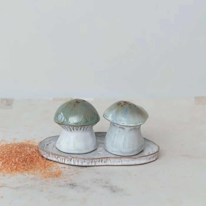 Stoneware Salt & Pepper Shakers w/ Tray