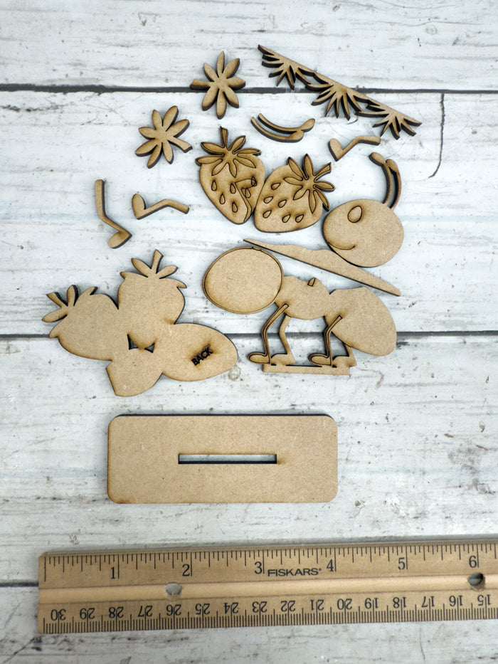 Tiny Ant with Strawberries Sitter DIY Kit