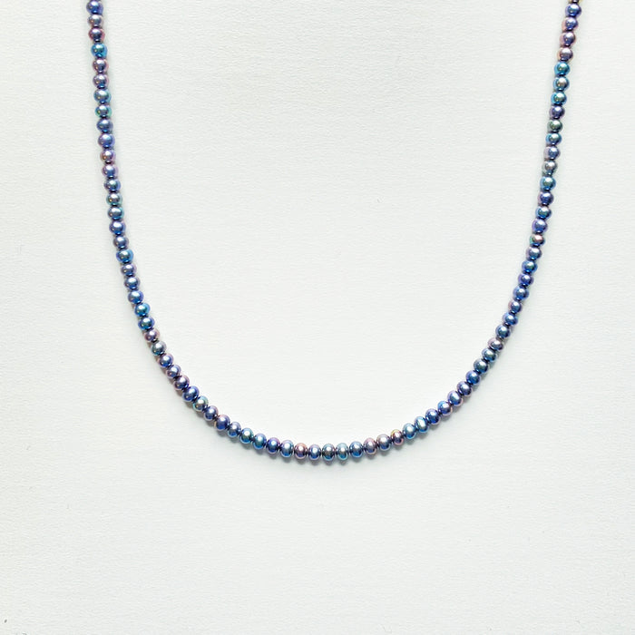 Tiny Dark Gray Pearl Strand