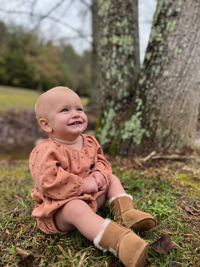 Vignette - Daisy bubble in pumpkin and berry floral: 9-12m